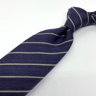 ネクタイの【ストライプ/レジメンタル】ってどんな柄？