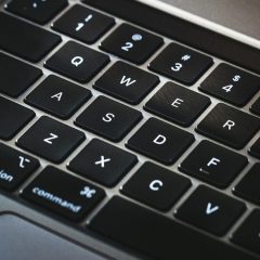 ネクタイは通販(ネットショップ)で買ってもいいの？プロが教えるポイント。