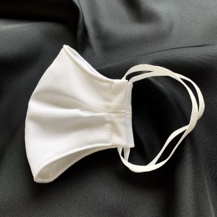 マスク、待ってください。必ずお届けします。