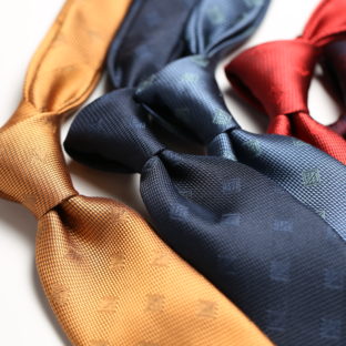 SHAKUNONEのネクタイで届ける《第0.5印象》クリスマスギフトをお考えのあなたへ。