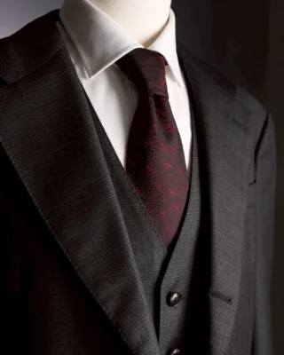 【SHAKUNONÉ】シャクノネ/ネクタイ/柿色/オリジナルロゴ/日本製 楽天市場】SHAKUNONE 国産シルク ロゴ ネクタイ ファッション