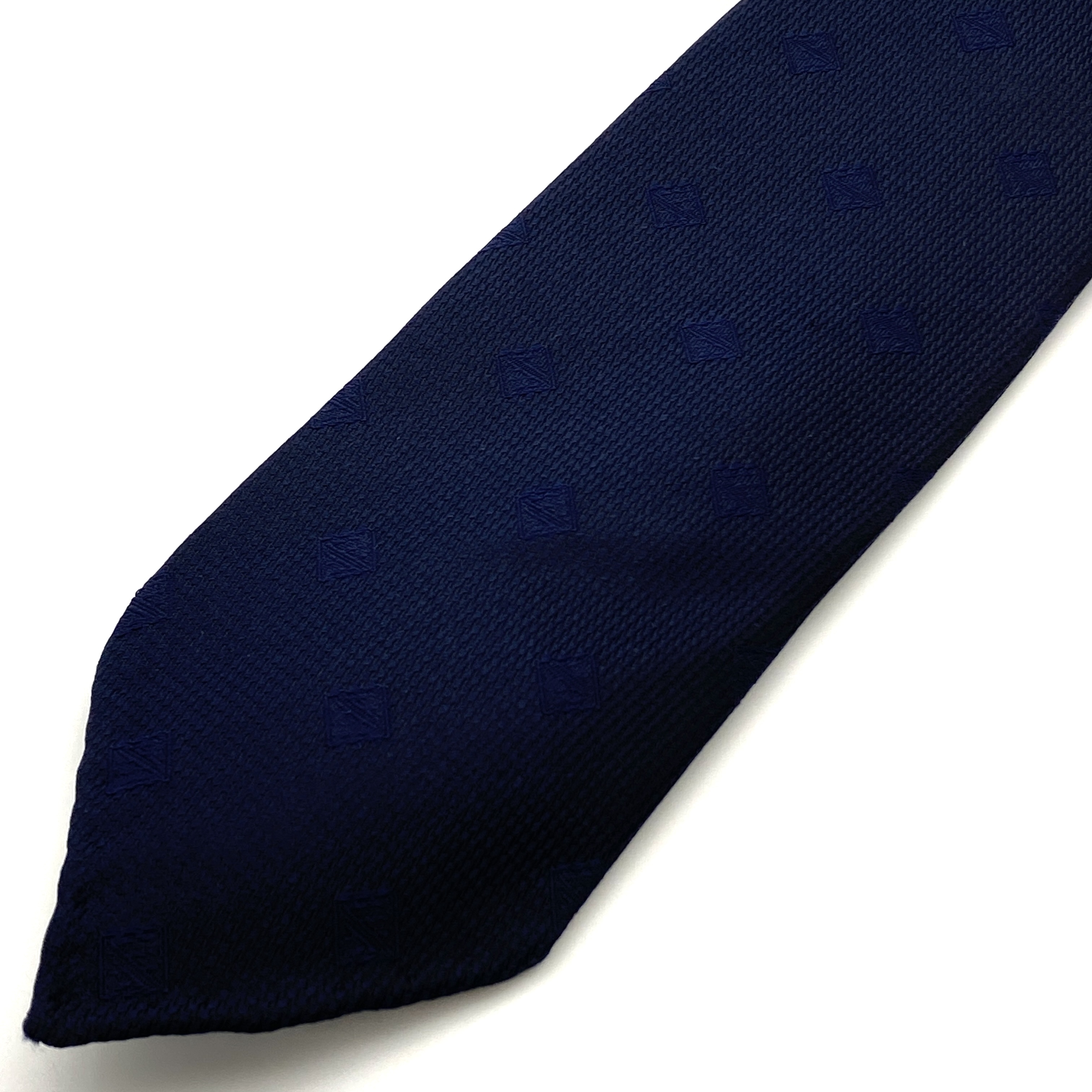 〈特別仕様　手巻き三巻クラシック〉安心の深紺　オリジナルロゴネクタイ